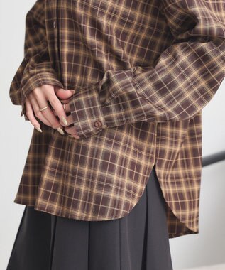 earth music&ecology SET2点チェック柄シャーリングビスチェ＋シャツ Brown