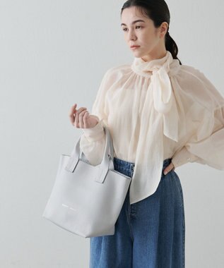 IACUCCI オペラ S CERVO/STAMPA INTERNA ライトグレー