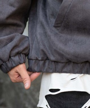 WEGO 【ユニセックス着用ITEM/MLサイズ展開】フェイクスウェードロゴスウィングトップ ブラック中濃色