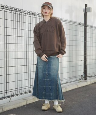 WEGO 【ユニセックス着用ITEM】ダメージアップリケレイヤードZIPパーカー ブラウン