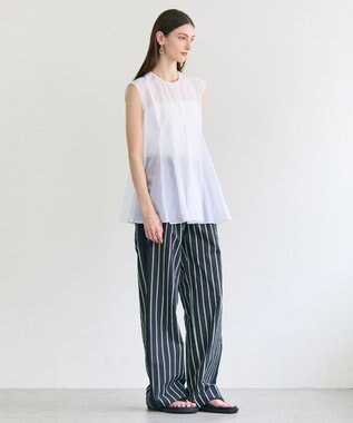 BEIGE， AMARYLLIS / シアー 切り替えフレアブラウス White