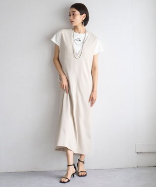 UNFILO BEAUTY FORM ロゴ刺繍フレンチスリーブTシャツ 白[ロゴ小]