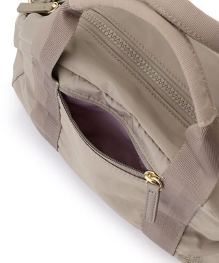 TOCCA 【WEB＆一部店舗限定】【一部カラー撥水】AMIRARE NYLON BOSTON M ボストンバッグ ベージュ系