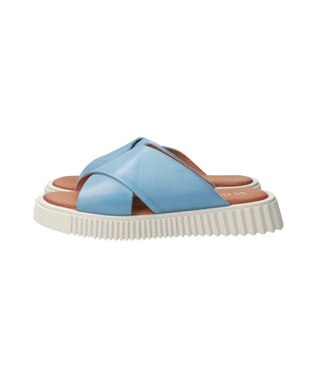 INTER-CHAUSSURES 【Wikers】厚底クロスベルトサンダル ブルー