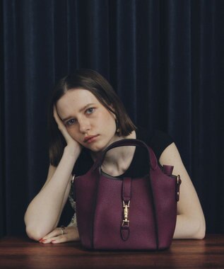 YECCA VECCA 4wayミニバッグ