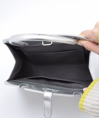 blancle メタリックレザー ワンハンドルフォーマルバッグ SILVER