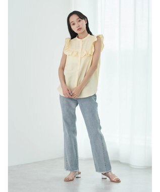 earth music&ecology デコルテレースフリルブラウス Yellow