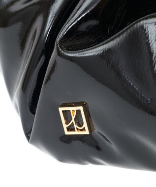 YECCA VECCA 【LE VERNIS】Momo mini bag Black