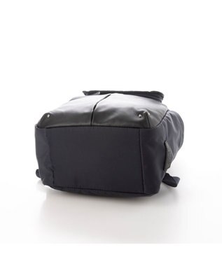 Y'SACCS NEWナイロン×レザーコンビシリーズ　前ポケットミニリュックサック ネイビー