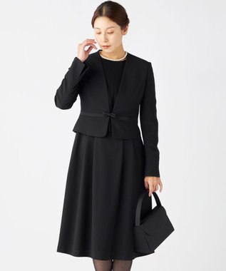 組曲 NOIR 【洗える】ウォッシャブルストレッチバックサテン ジャケット＋ワンピース ブラック系