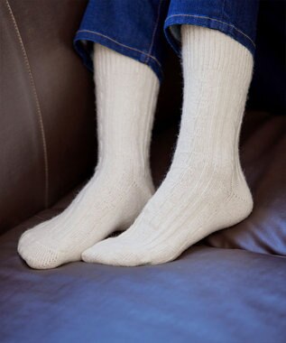 Tiaclasse ケーブル柄編みソックス アイボリー