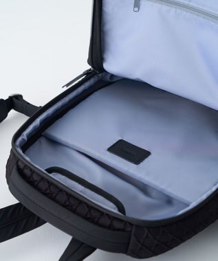 MIYABIYA LAQUOH【撥水加工】篭目エンボスボンディングリュック ブラック