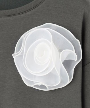 Feroux 【洗える】ローズコサージュ ダンボールプルオーバー グレー系