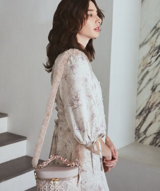 Maison de FLEUR フリルショルダー Pink Beige