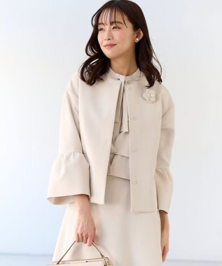 組曲 S 【KUMIKYOKU NAVY】コンフォータブルドレープ フレアスリーブジャケット サンドベージュ系