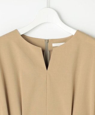 自由区 【ベルト付き】ウーステッドライク ワンピース ベージュ