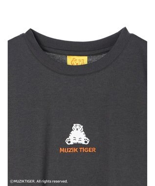 Green Parks ムジークタイガー／バックプリントＴシャツ Charcoal Gray