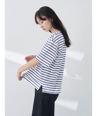 earth music&ecology ＢＯＸシルエットＴ（汗じみ防止） Border