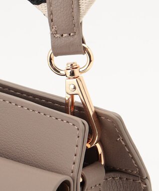 LA BAGAGERIE 【maison vert】 【超軽量！】フラップスマートショルダー グレージュ