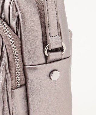 LA BAGAGERIE ランダムプリーツショルダーバッグ タテ ガンメタリック