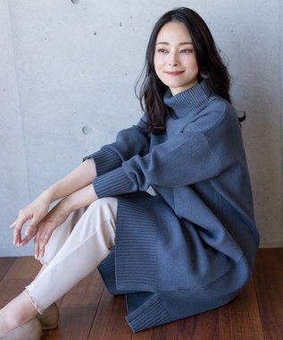 Tiaclasse 【洗える】華のあるニットタートルワンピース ブルー