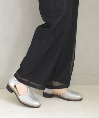 Pointer 本革 通気性Tストラップパンプス シルバー