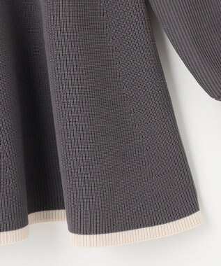 Feroux 【洗える】バイカラーペプラム ニット グレー系1