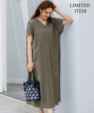 【Lサイズ限定/接触冷感/速乾性/洗える】エアリーブライトローン Vネックワンピース