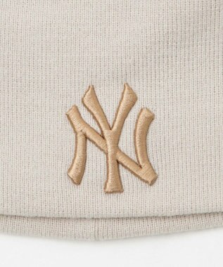 WEGO 【ユニセックス着用ITEM】別注NEWERA　Basic　Beanie ホワイトアイボリー