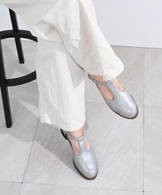 Pointer 本革 通気性Tストラップパンプス シルバー