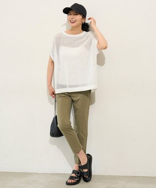 UNFILO FINE MOVE テーパードパンツ カーキ