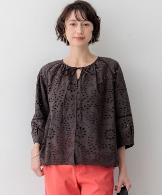 23区 【先行予約】カットワークエンブロイダリー 2WAYブラウス