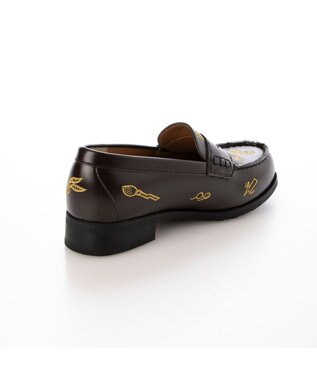 ing <ing>【ハリー・ポッターコラボレーション】刺繍モチーフローファー ダークブラウン