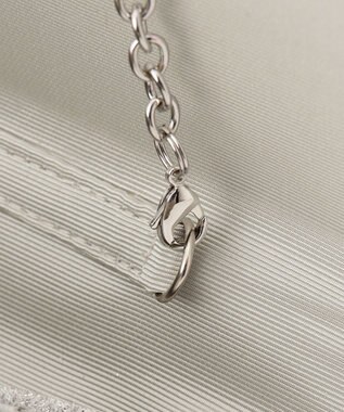 GRACE CONTINENTAL パターンラインストーンクラッチバッグ シルバー