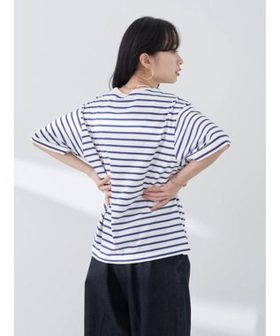 earth music&ecology ＢＯＸシルエットＴ（汗じみ防止） Border