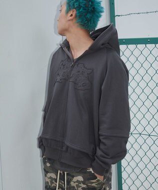 WEGO 【ユニセックス着用ITEM】ダメージアップリケレイヤードZIPパーカー スミクロ