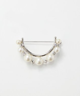 Phoebe フォーマルパールビジューハーフブローチ　シルバー シルバー