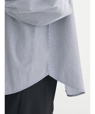 Green Parks スタンドフリルアソートブラウス Navy