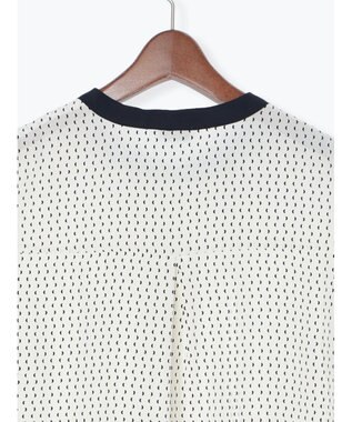 Te chichi スクエアチャームフロントタックブラウス キナリ