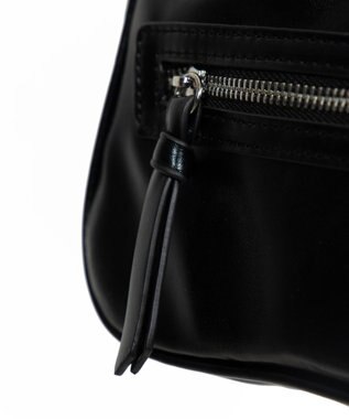 WEGO チャーム付きハトメベルトバッグ ブラック