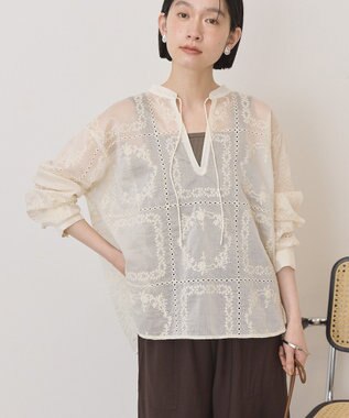 AMERICAN HOLIC スキッパーレースブラウス Off White