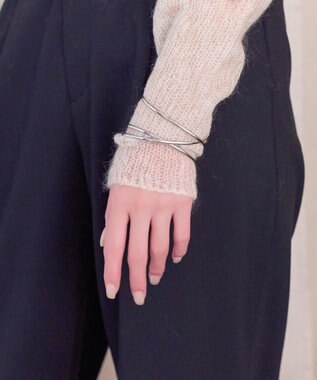 Phoebe ニュアンスラインワイドカフバングル シルバー シルバー