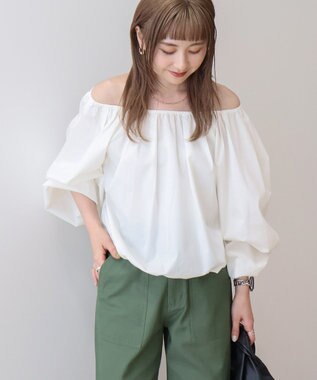 AMERICAN HOLIC イージーケアオフショルダーギャザーブラウス Off White
