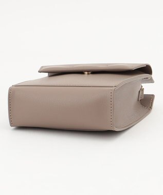 LA BAGAGERIE 【maison vert】 【超軽量！】フラップスマートショルダー グレージュ