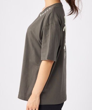 OP／FILA 【RUSTY】ニコちゃん×刺しゅう半袖Tシャツ チャコールグレー