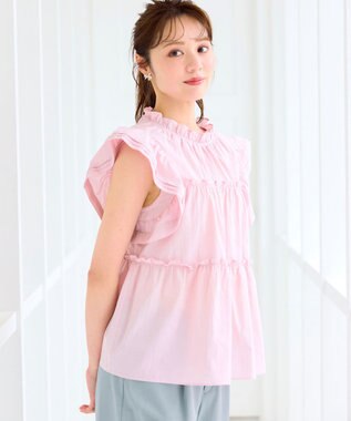 Feroux 【洗える】ペプラムシルエットフリルブラウス ピンク系