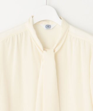 J.PRESS LADIES L 【洗える】ピーチサテン ボウタイ ブラウス アイボリー系