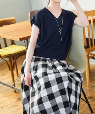 Tiaclasse 【日本製】キラキラ輝く石付きの大人カジュアルなフープ＆バーネックレス ゴールド