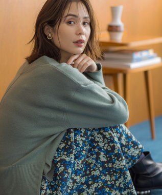 組曲 【8色展開・手洗い可】ウールカシミヤミックス Vネックニット 【WEB限定】クリームカーキ系9