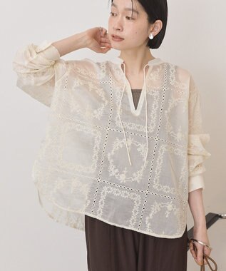 AMERICAN HOLIC スキッパーレースブラウス Off White